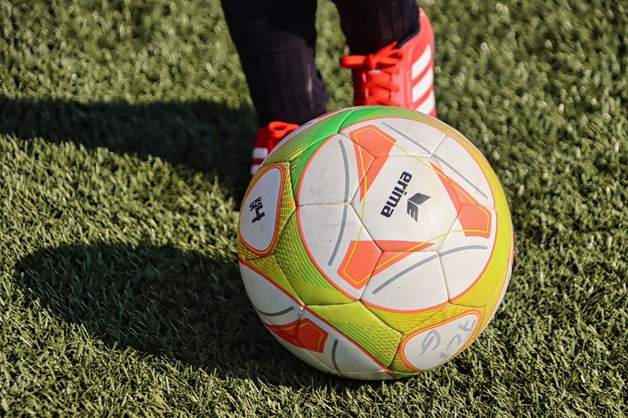 Community members involved in coordinated local activity